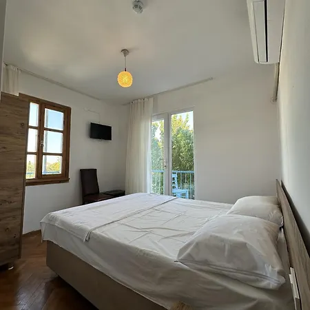 Akmonya Eriklice (Tekirdag)